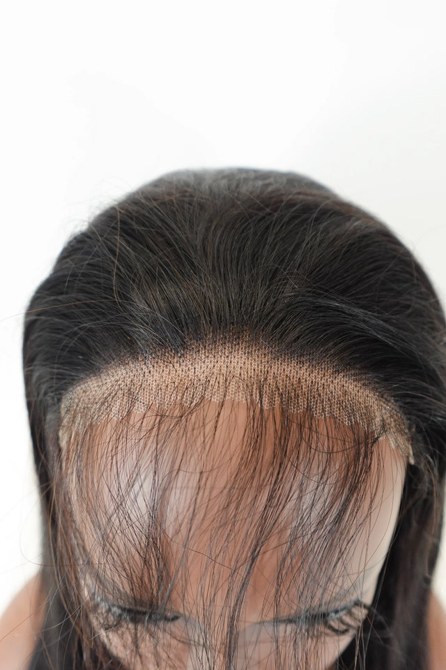 Human hair wig with lace front, natural-looking hairline and sleek styling